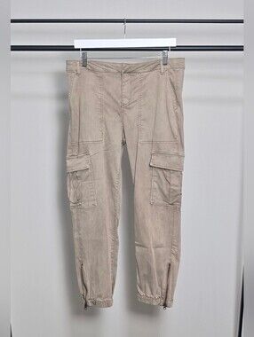 Herizon Women's Cargo Pants in Light Taupe